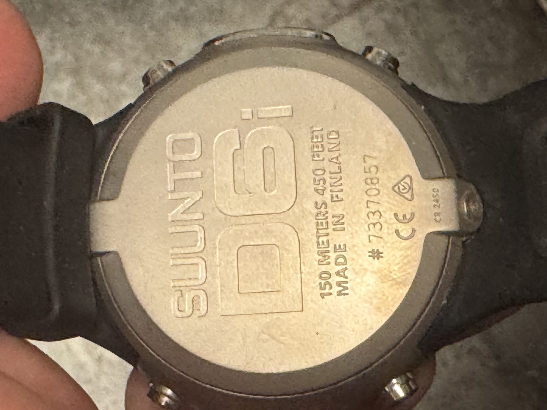 Suunto D6i